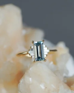 Artemer Aquamarine Ring