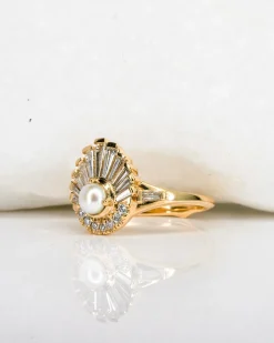 Artemer Pearl & Diamond Shell Ring