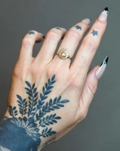 Artemer Pearl & Diamond Shell Ring