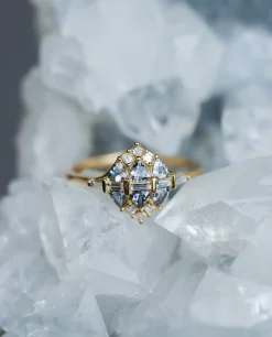 Artemer Teal Sapphire Cluster Ring
