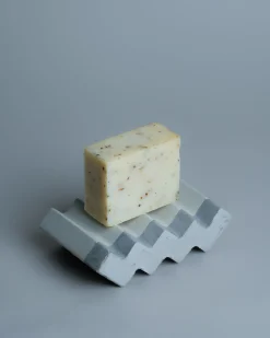 Awkward Auntie Zig Zag Soap Dish