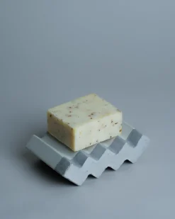 Awkward Auntie Zig Zag Soap Dish