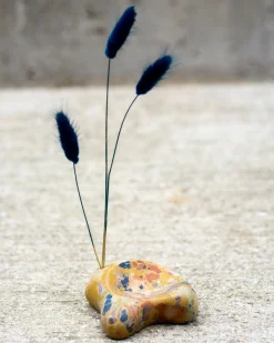 Concrete Cat Wavy Incense Holder