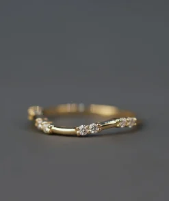 Dallas Maynard Diamond Curved Band