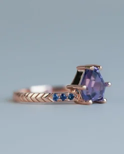 Digby & Iona Shield Kira Ring