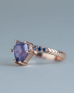 Digby & Iona Shield Kira Ring