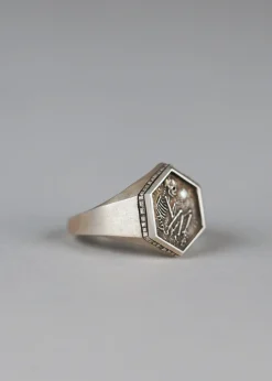 Dmd Metal Silver Shallow Grave Signet With White Diamond
