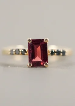 Lindsay Lewis Vela Ring