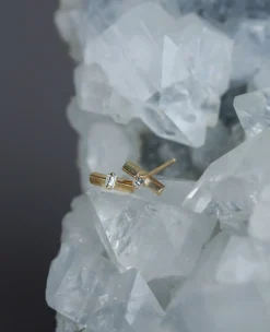 Lizzie Mandler Diamond Bar Stud