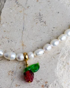 Ninfa Handmade Rose Necklace