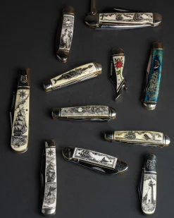 Scrimshaw Barlow Knife With Lighthouse