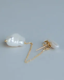 White/Space Lagniappe Pearl Drops
