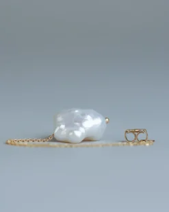 White/Space Lagniappe Pearl Drops
