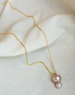 White/Space Pila Necklace